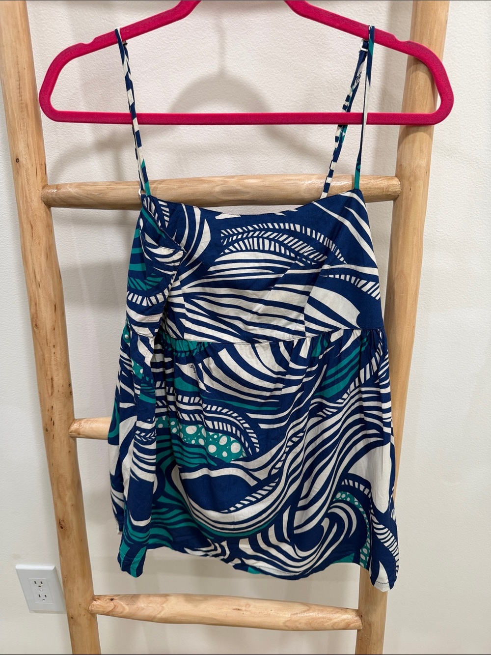 Manuhealii Navy Blue Teal White Wave-Print Spaghetti Strap Top